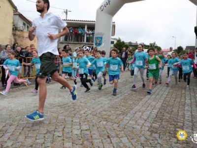 Dia Mundial da Criança assinalado em Rio Mau com várias actividades